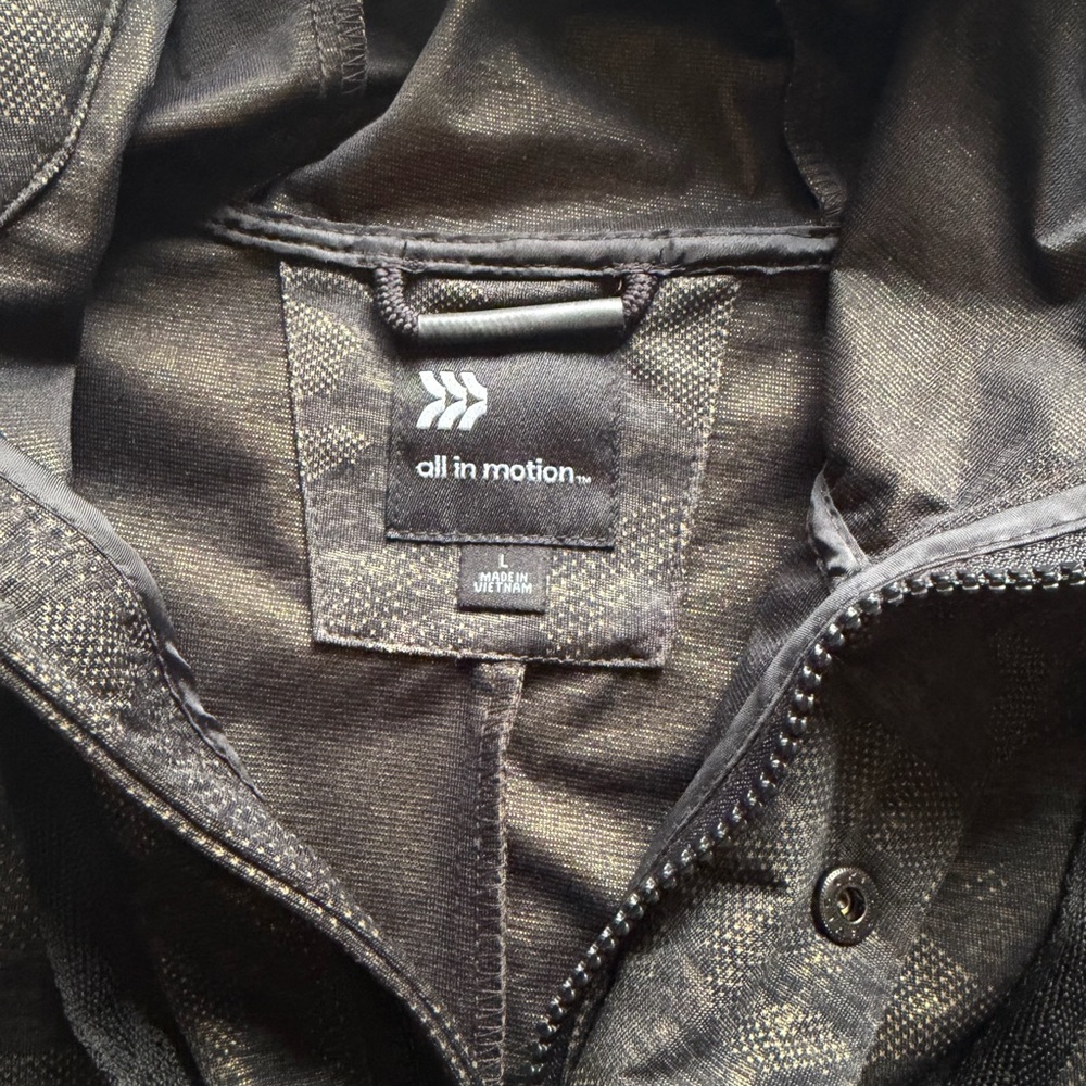 All In Motion Camo Jacket - Picture 11 of 12